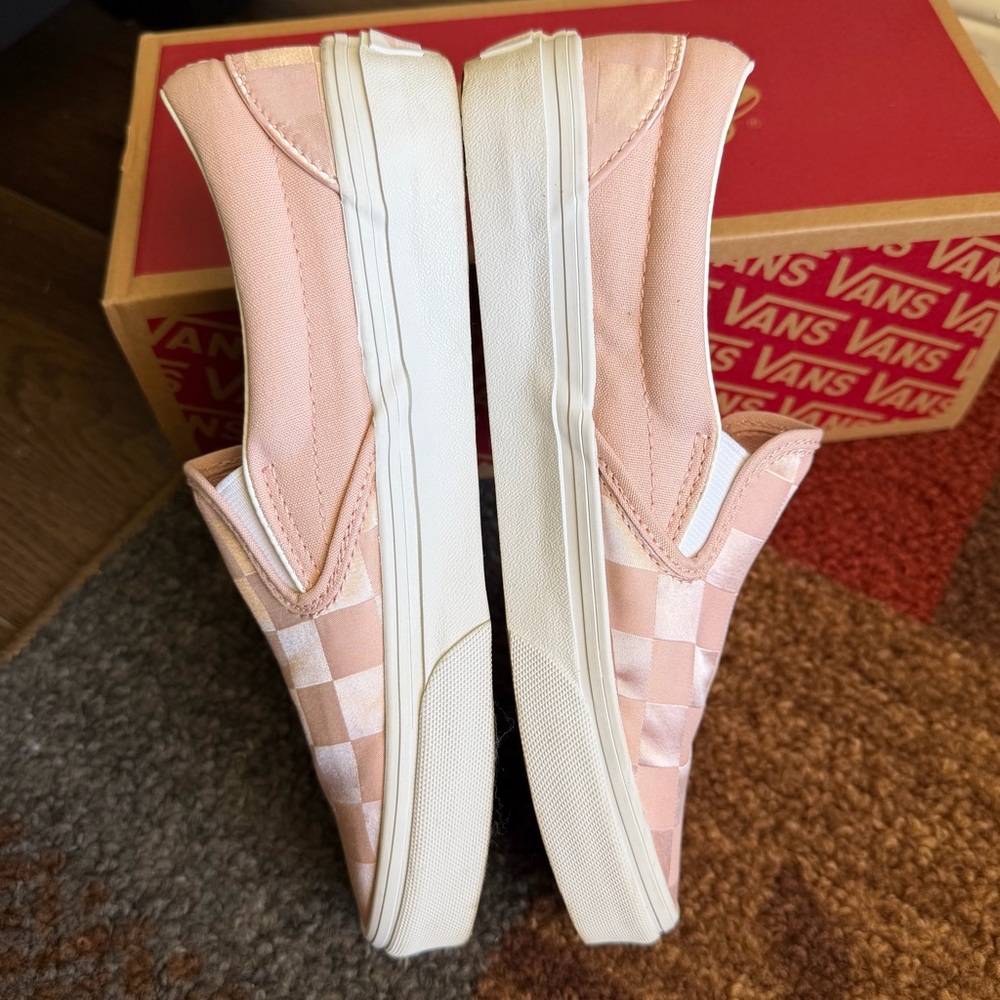 Vans Classic Slip-On Checkerboard Satin Light Pink Shoe - Picture 4 of 12